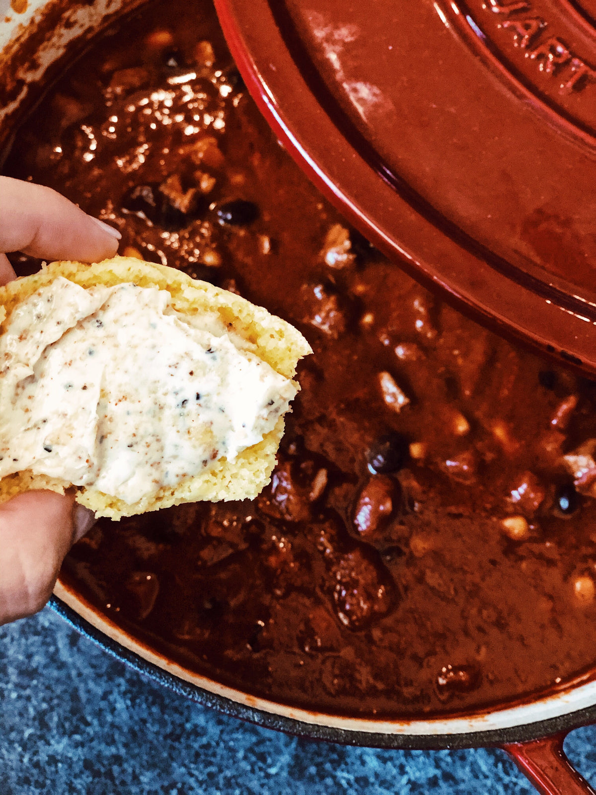 Brisket chili with garlic bread